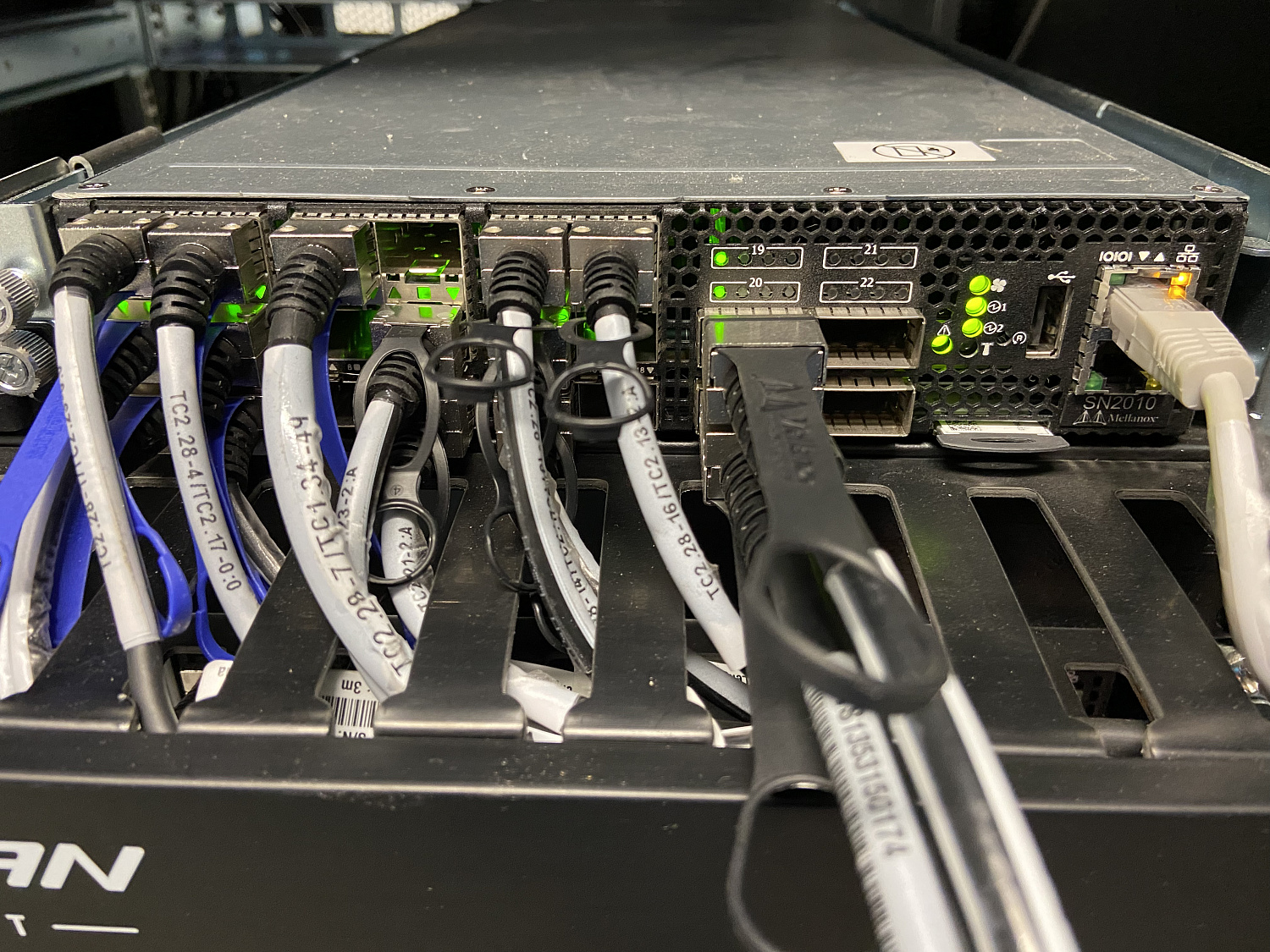 Создание инженерной инфраструктуры ЦОД проекта "Безопасные и качественные автомобильные дороги"