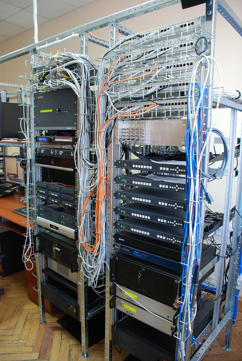 Мультимедийные системы