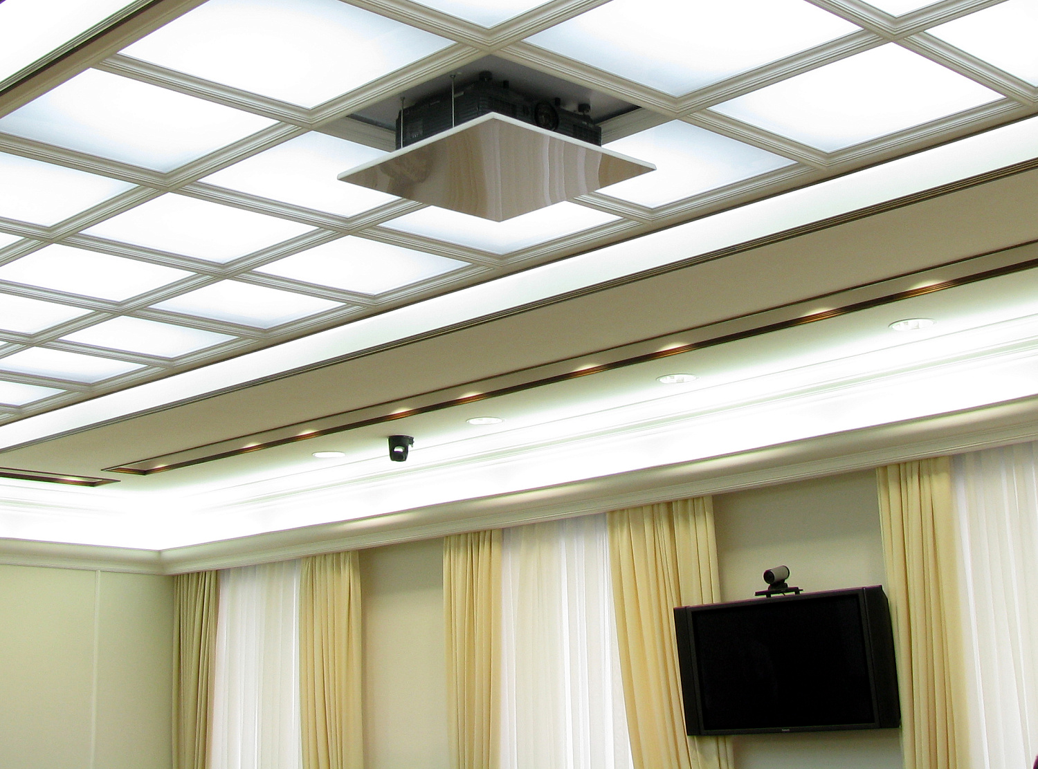 Мультимедийные системы