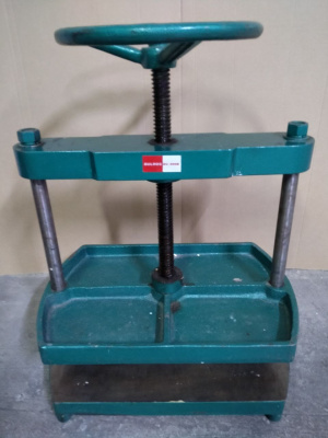 Пресс обжимной механический Bulros DC-900B, 470х370 мм, высота стопы 350 мм, б/у - 3